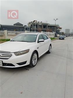Ford Taurus